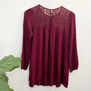 Burgundy Boho Lace Inset Long Sleeve Top in Size Large